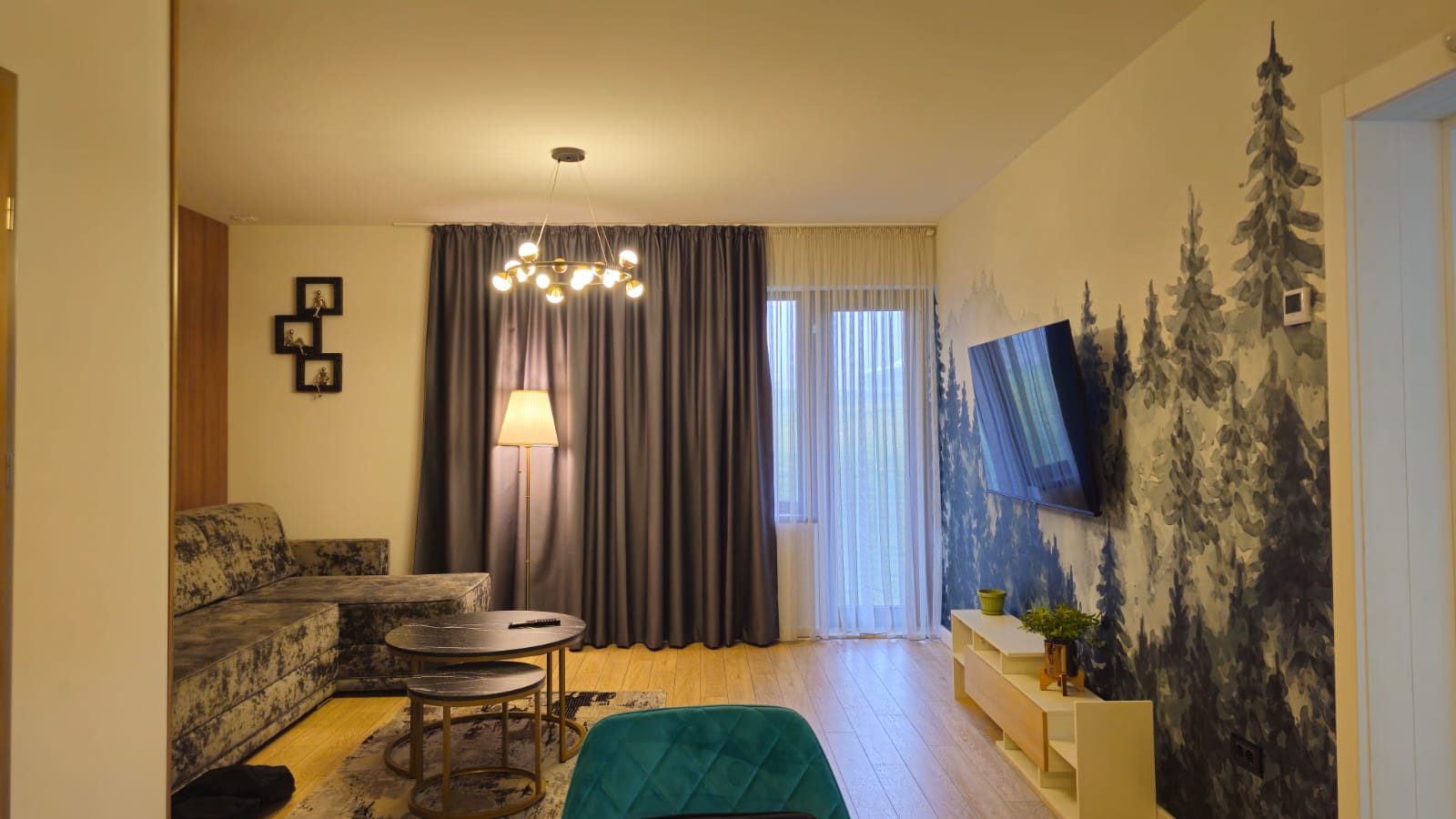 Living cu vedere spre natură